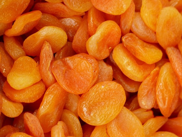 dried-apricots-357879_1280