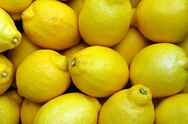 lemons-2039830_640